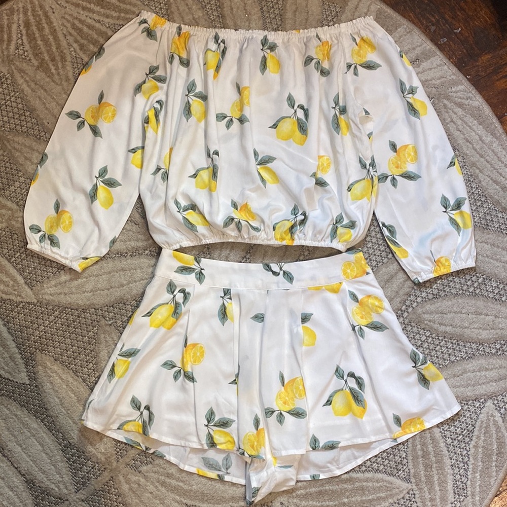 F21 Lemon Print Shorts Set